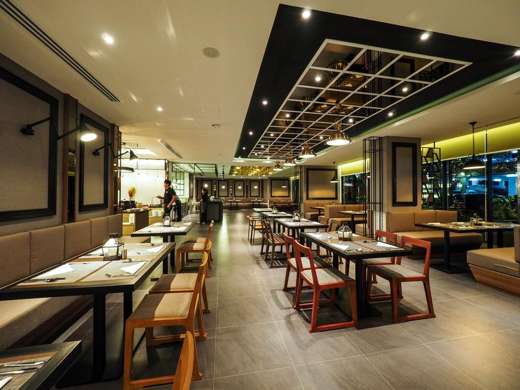 130 Hotel & Residence Bangkok Zewnętrze zdjęcie
