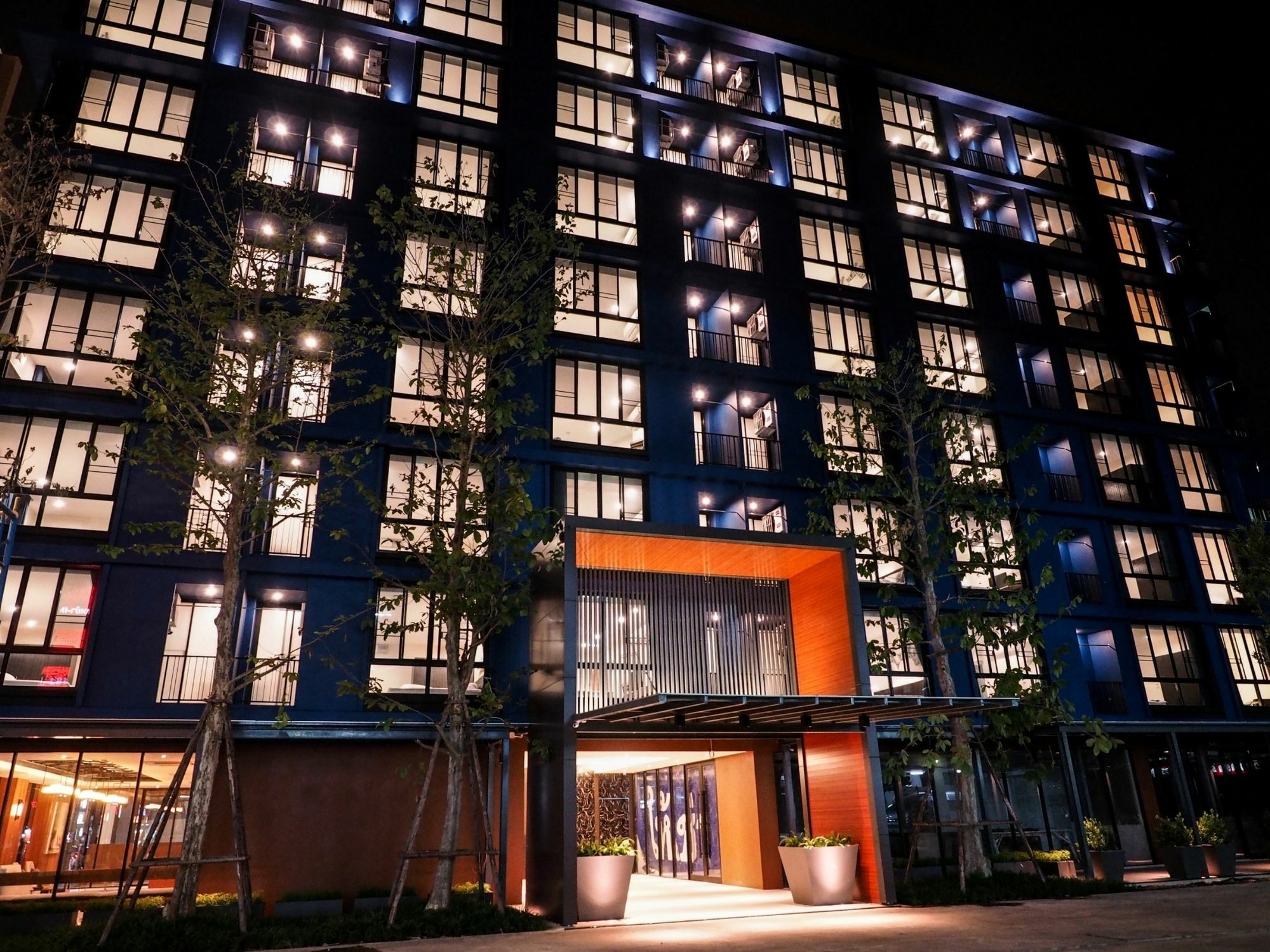 130 Hotel & Residence Bangkok Zewnętrze zdjęcie